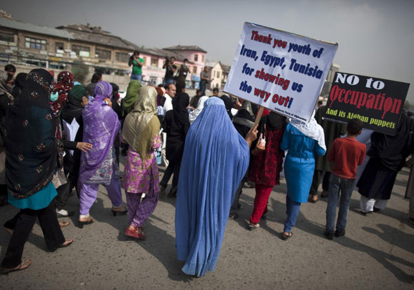 Afghans hold anti-US rally on eve of war anniversary