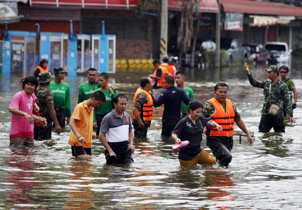 'Worst is passed' for Bangkok flooding threat