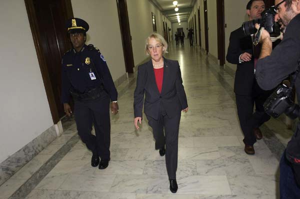 US lawmakers abandon deficit-cutting effort