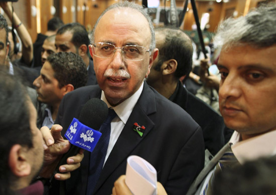 Libya's NTC announces new interim govt