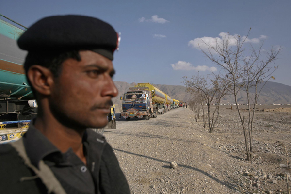 PAKISTAN STOPS NATO SUPPLIES AFTER DEADLY RAID |