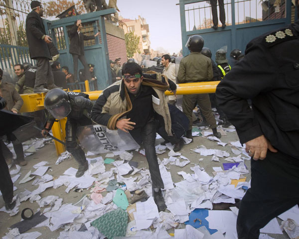 Iranian students storm British embassy in Tehran