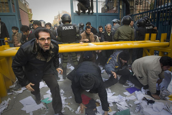 Iranian students storm British embassy in Tehran