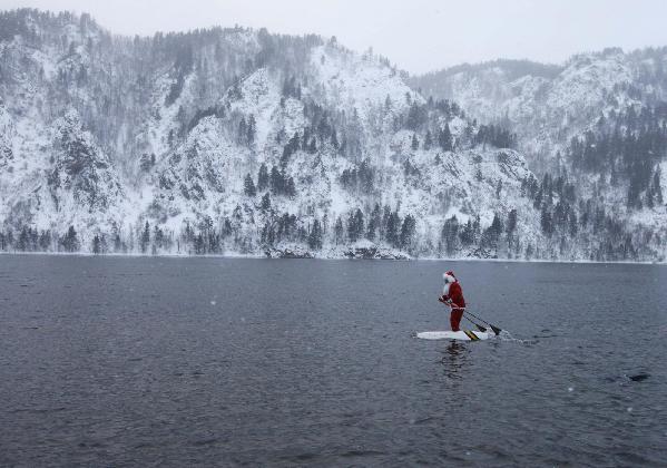 Here comes Santa Claus