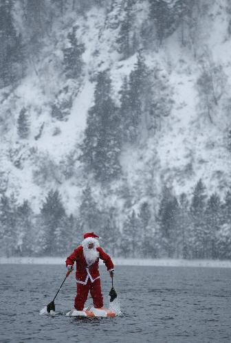 Here comes Santa Claus