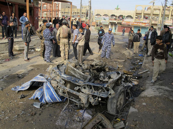 Shi'ites targeted as Baghdad blasts kill 72