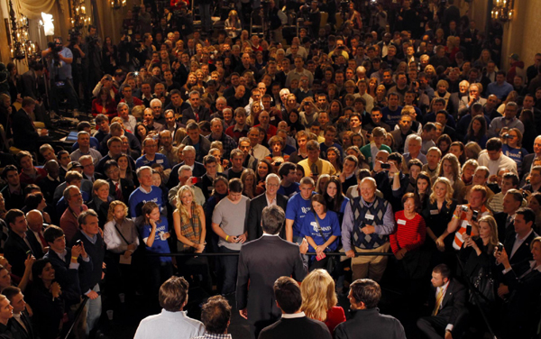 Romney takes Iowa caucuses by just 8 votes