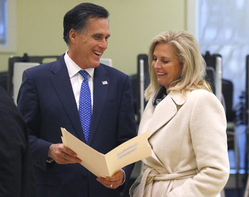 Romney falls short of Super Tuesday knockout