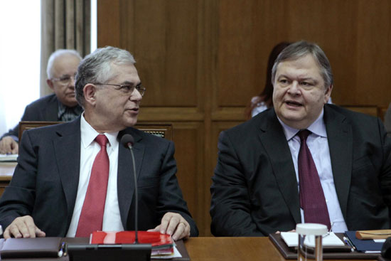 Greece eyes 1 bln euro stimulus from EIB