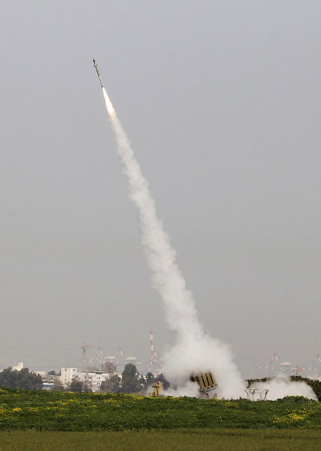Israel fires interceptor rocket