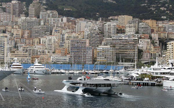 Solar ship completes around-the-world trip