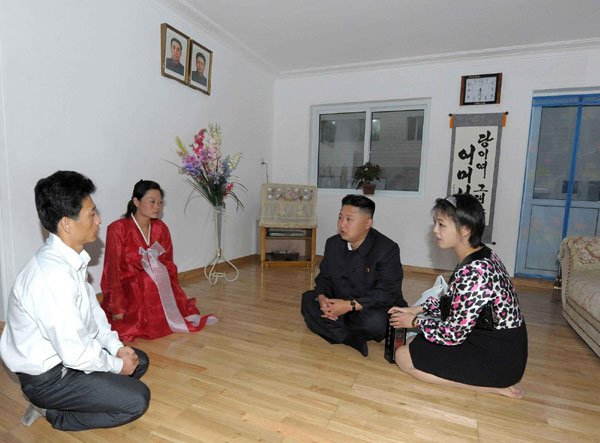 DPRK's Kim Jong-un visits families in Pyongyang