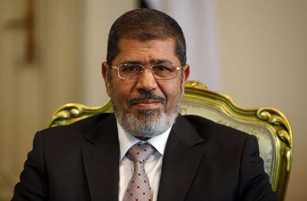 Morsi orders amnesty for convicted criminals during Egypt's uprising