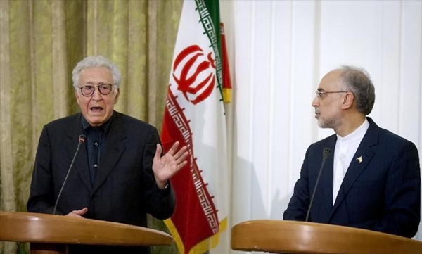Iran, UN-AL envoy urge resolving Syrian issue in peaceful way