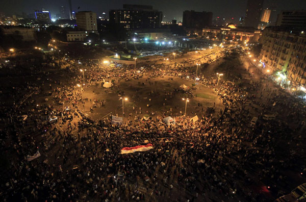 Protests after Mursi assumes powers in Egypt