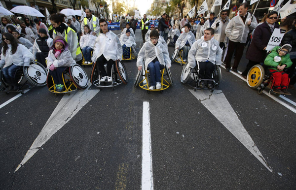 Disabled protest in Spain over austerity measures
