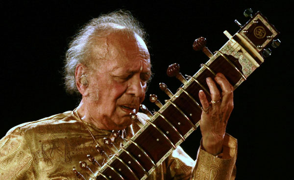 Indian musician Ravi Shankar dies at 92