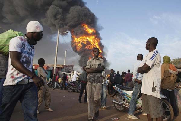 France bombs Mali rebels, African states ready troops