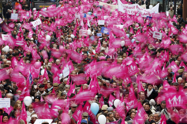 Protests against gay marriage in Paris[2]|china