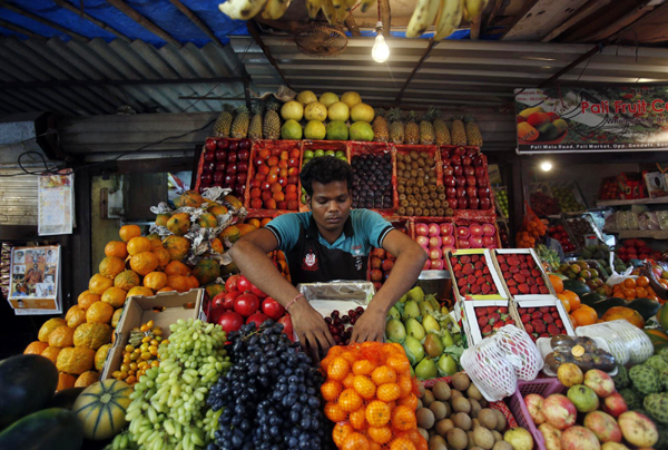 Fresh fruit, vegetables keep young people happy