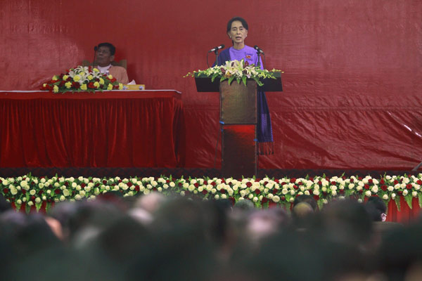 Aung San Suu Kyi re-elected opposition leader