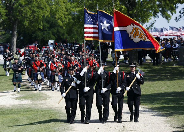 Funeral held for firefighter died in Texas blast