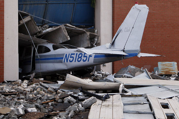 Oklahoma tornadoes kill at least nine