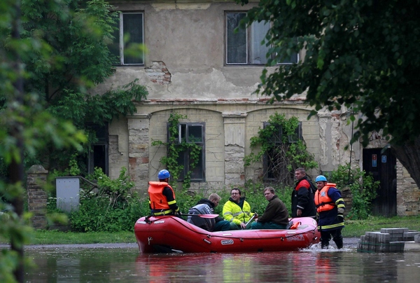 Floods contiunes in Czech Republic