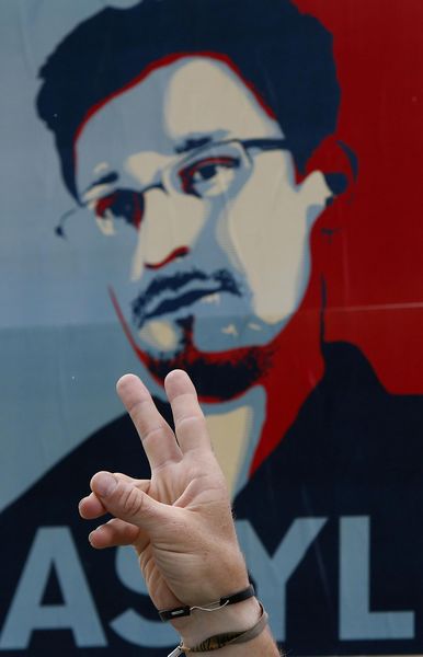 Rally held in support of Snowden in Berlin