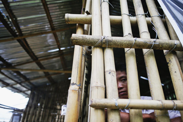 Myanmar's heroin addicts resort to religion's help