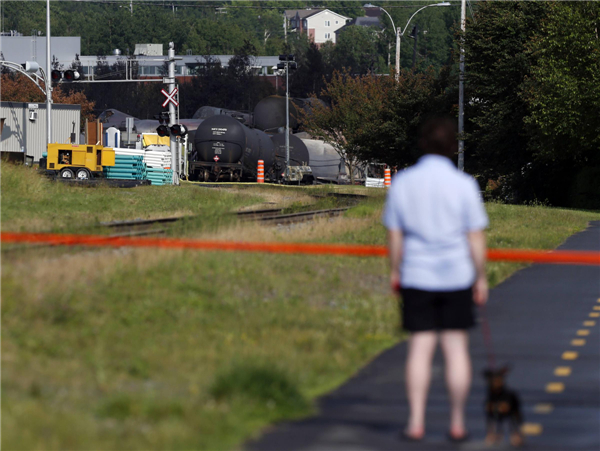 Quebec town grapples with loss after train wreck