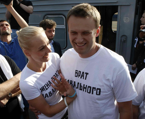 Russian opposition leader found guilty of theft