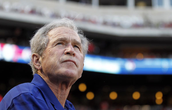 Former US president George W. Bush has heart surgery