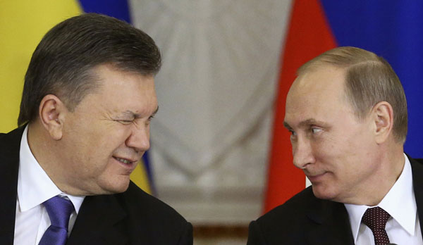 Ukraine leader tilts toward Russia