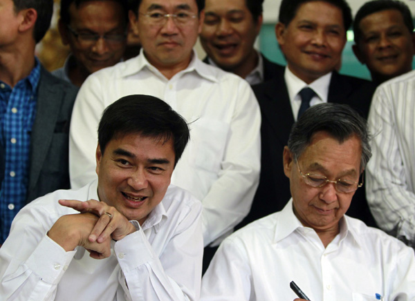 Thai opposition party to boycott election
