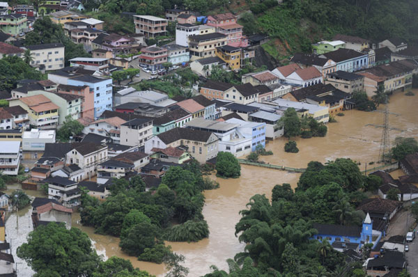 18 killed, 48,000 evacuated due to rains in SE Brazil