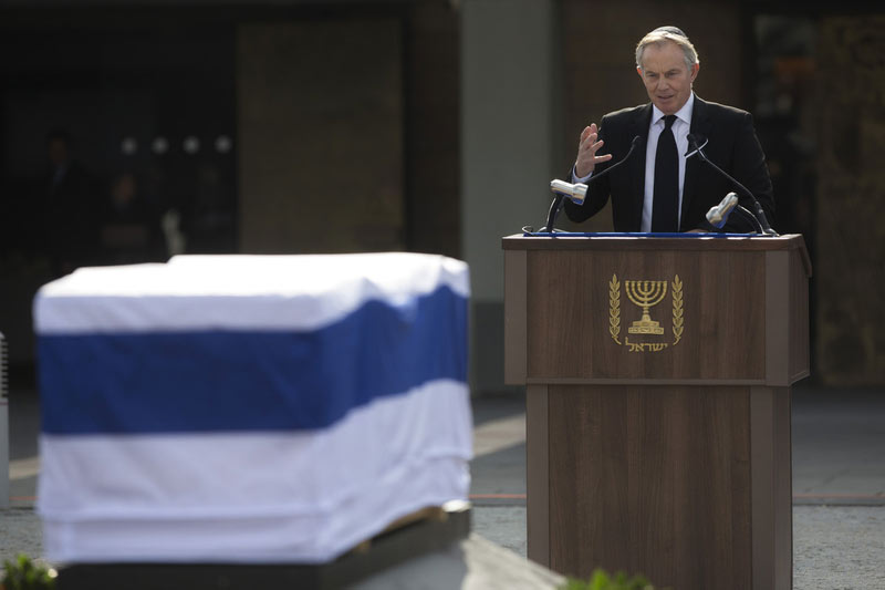 World leaders mourn former Israeli PM Sharon