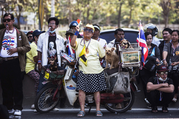 Thai government says no delay of election