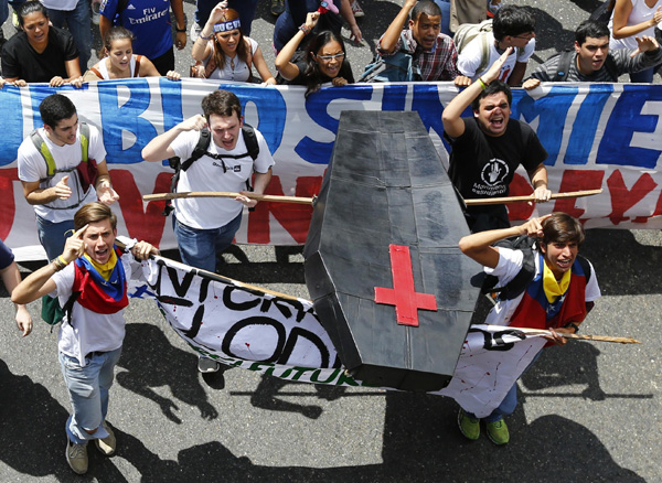 Venezuelan anti-govt protest turns violent