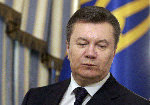 Ukraine's Yanukovich wanted for mass murder