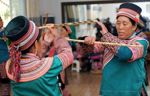 Tired of waiting for missing Malaysia plane[4]- C