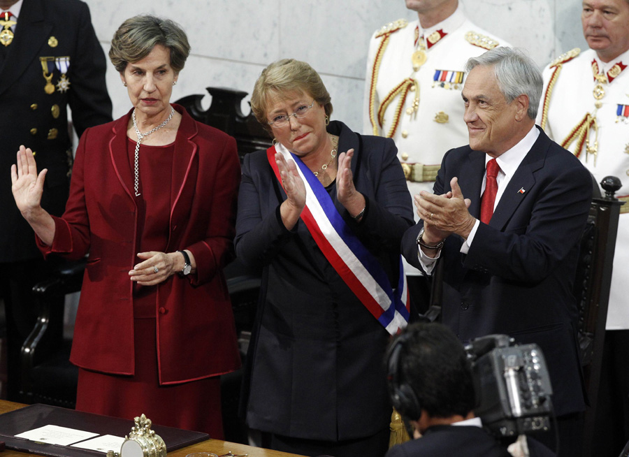 Michelle Bachelet sworn in as Chile's president