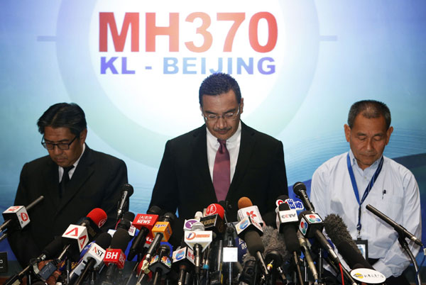 Malaysian officials hold news conference on missing plane