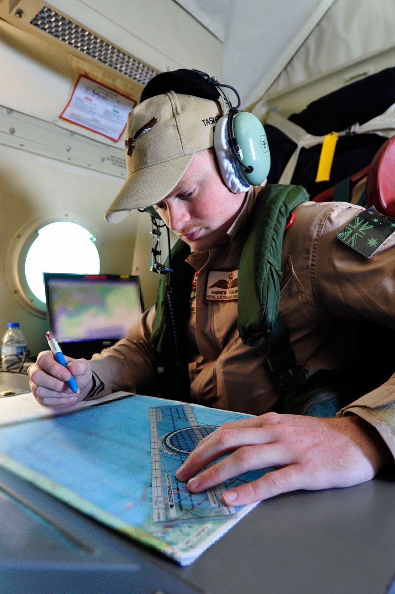 Australian air force search for flight MH370