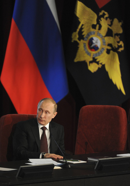 Putin signs law on Crimea accession