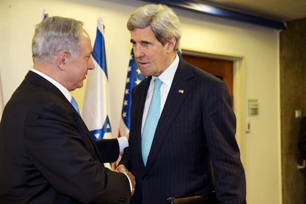 Kerry in Israel attempting to salvage peace talks