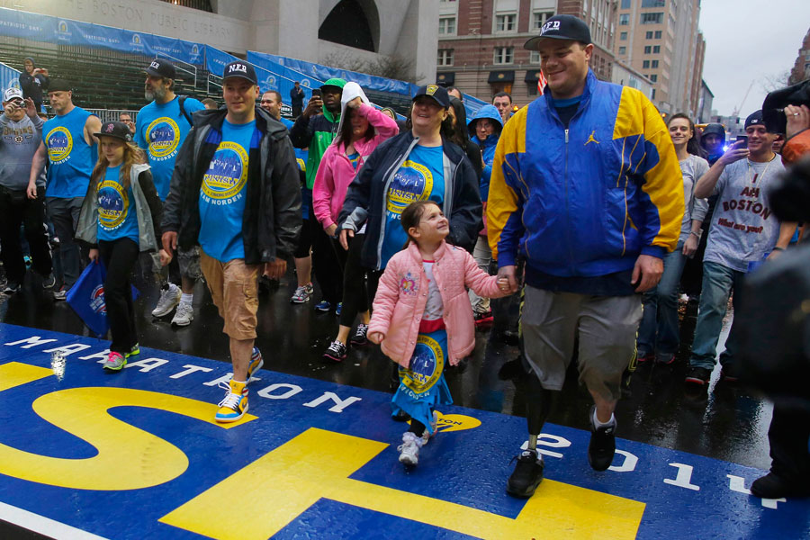 Boston shows its heart on bombing anniversary