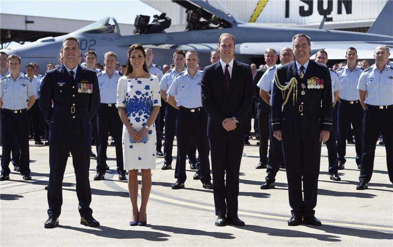 William, Kate visit Australian air force base