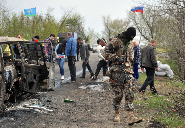 4 die in renewed Ukraine fighting