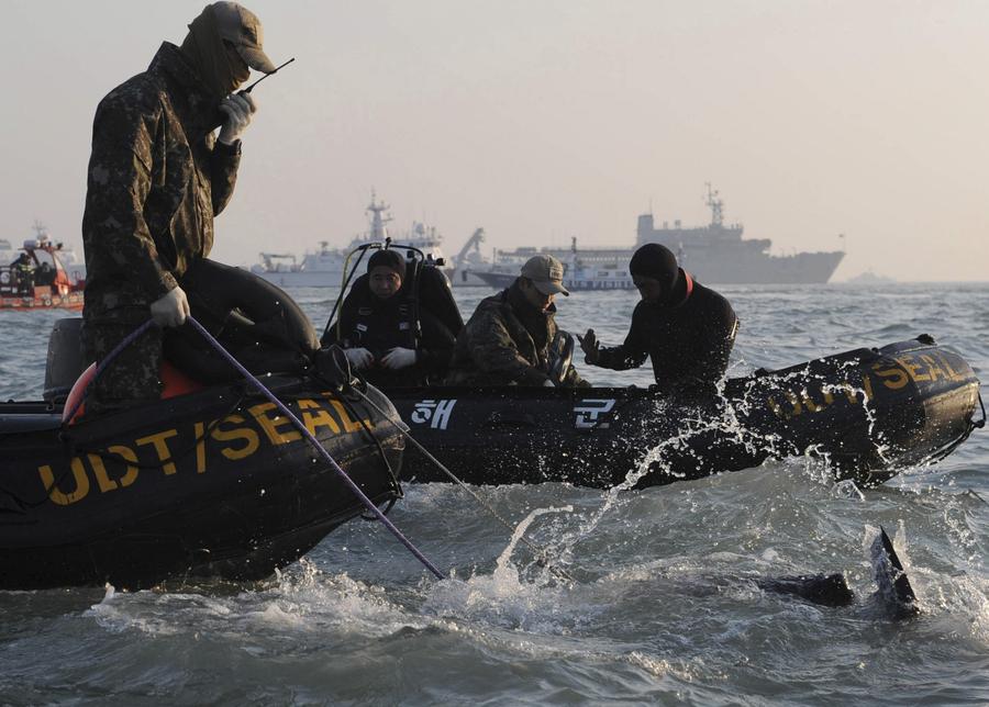 S.Korean ferry toll hits 150